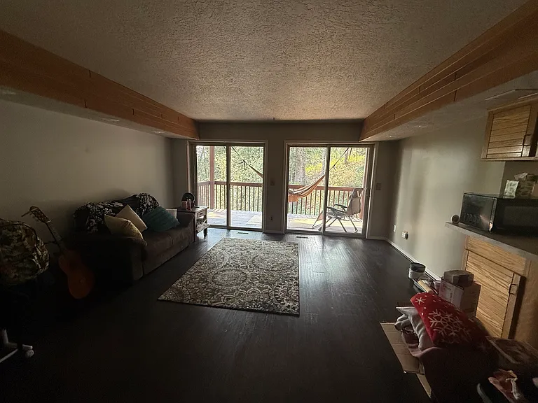 570 Upper Evergreen Dr — Photo 12