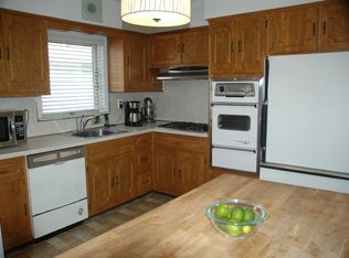 15835 81st St, Jamaica, NY 11414