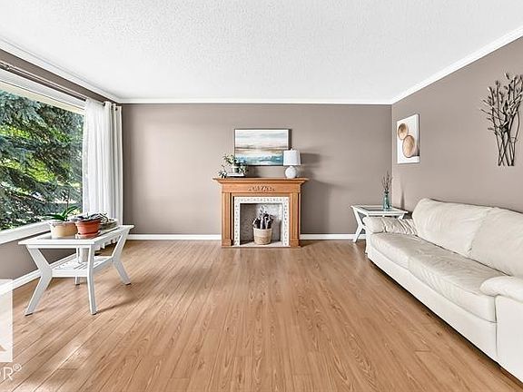 4th image of 5408 47a St