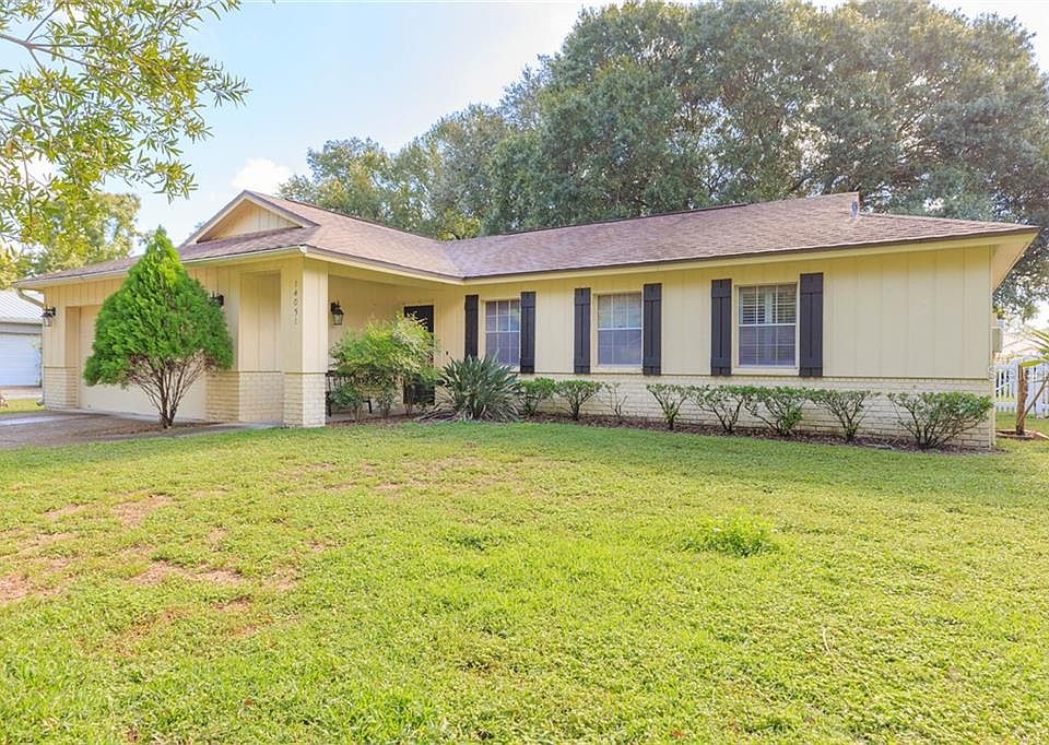 1st image of 14031 Briardale Ln