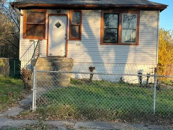 2037 Delaware St, Gary, IN 46407