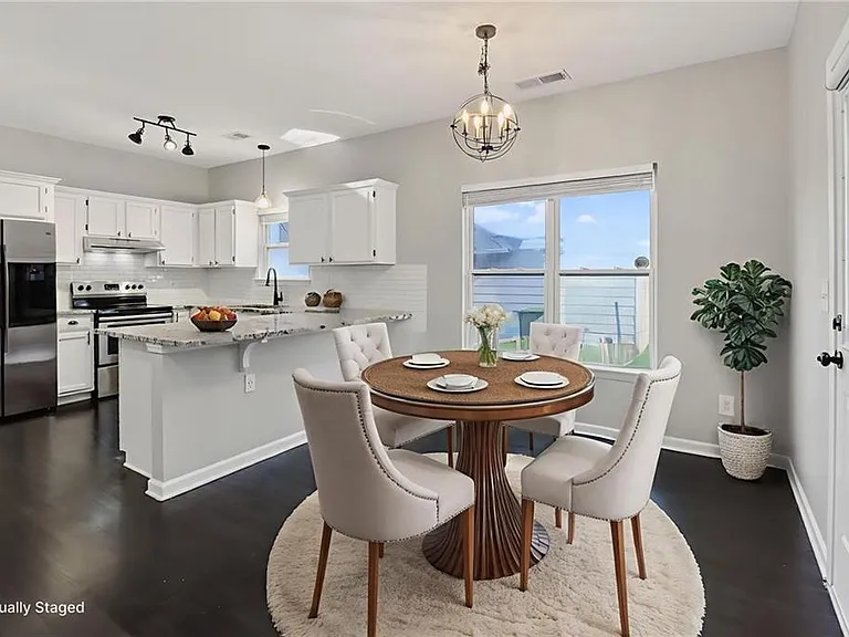 991 Ada Ave NW — Photo 8