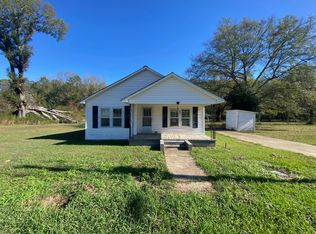 363 3rd St SW, Carbon Hill, AL 35549
