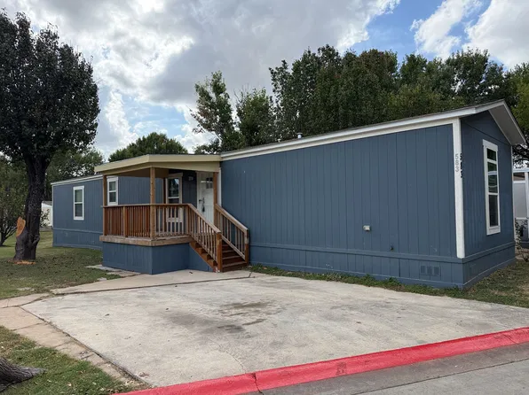 508 E Howard Ln Trailer 583, Austin, TX 78753