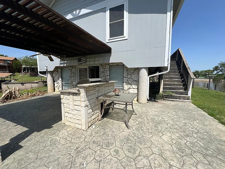Harbor Cir — Photo 23