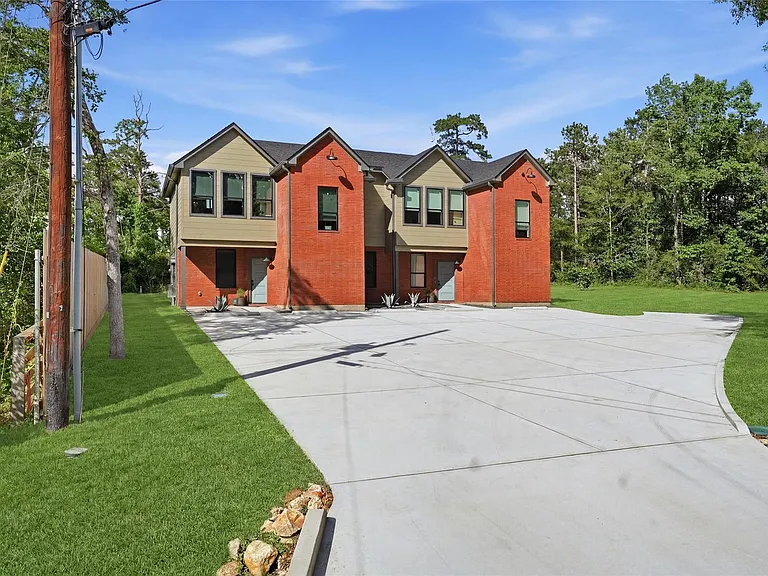12204 Hairston Cir #A — Photo 3