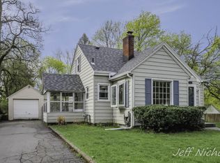 948 Miles Pl, Kalamazoo, MI 49001