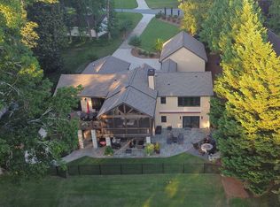 7150 Cedar Knoll Dr, Gainesville, GA 30506