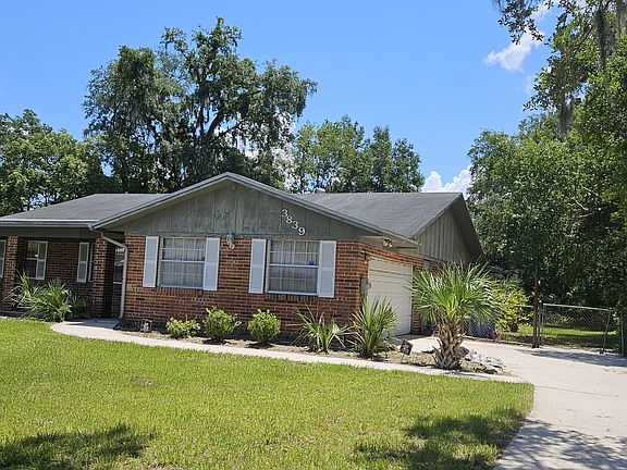 2nd image of 3839 FERNGLEN Drive