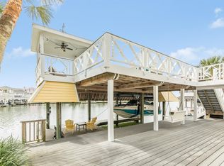 3519 Christmas Tree Point Rd, Galveston, TX 77554