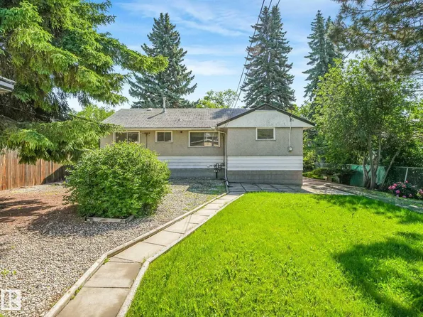 12418 125th St NW, Edmonton, AB T5L 0T1