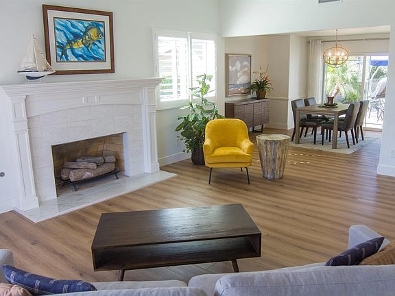 3rd image of 6560 Golfcrest Dr