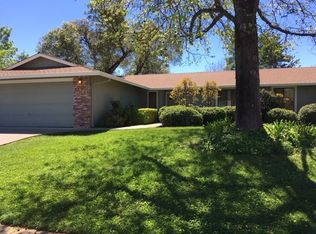 1985 Tiburon Dr, Redding, CA 96003