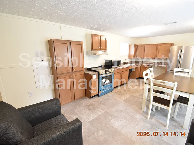 6560 W Avocado St — Photo 6