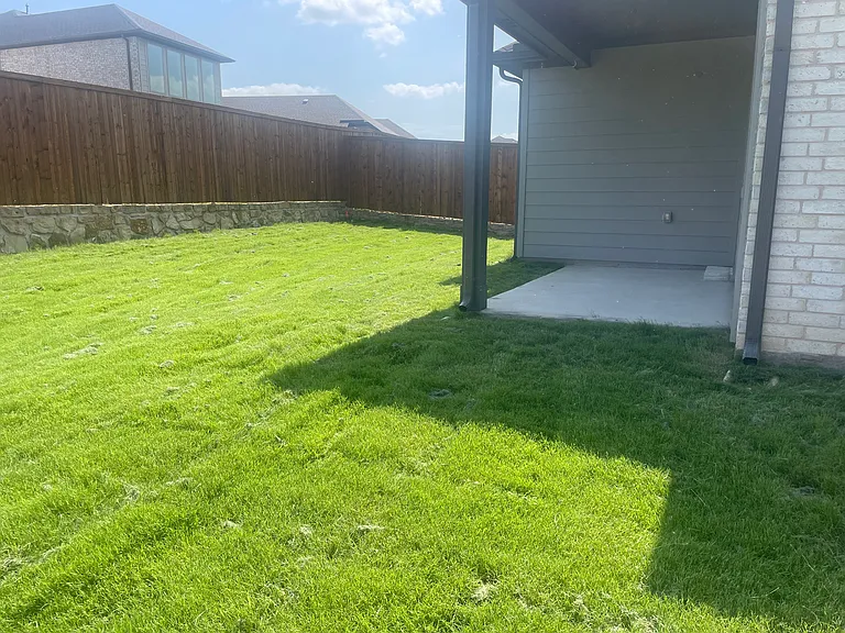 501 Green Grass Dr — Photo 20