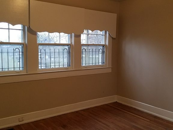 2nd image of 1714 Dartmouth Ave