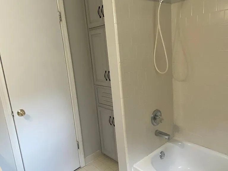 7301 Brampton Ln — Photo 14