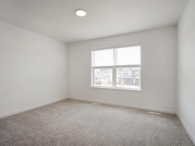 2529 Green Ash Ave — Photo 13