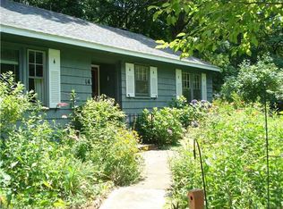 14 Cedar Ridge Rd, East Hampton, CT 06424