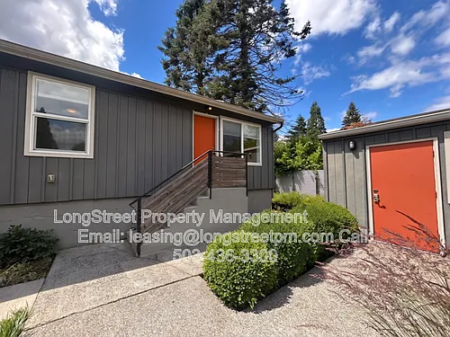 4801 NE 50th Pl Photo 1