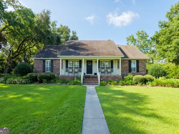 200 Jacquelyn St, Hahira, GA 31632