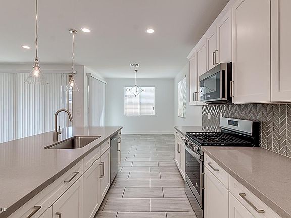 4th image of 5114 S Reliance Way