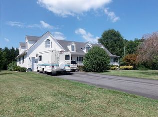 139 Tom Hunter Rd, Pilot Mtn, NC 27041