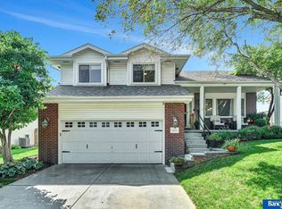 5327 Elk Ridge Rd, Lincoln, NE 68516