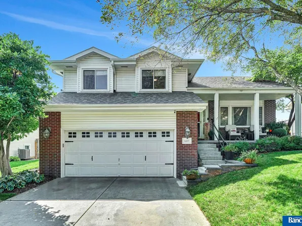 5327 Elk Ridge Rd, Lincoln, NE 68516