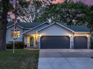 12009 Wedgewood Dr NW, Coon Rapids, MN 55433