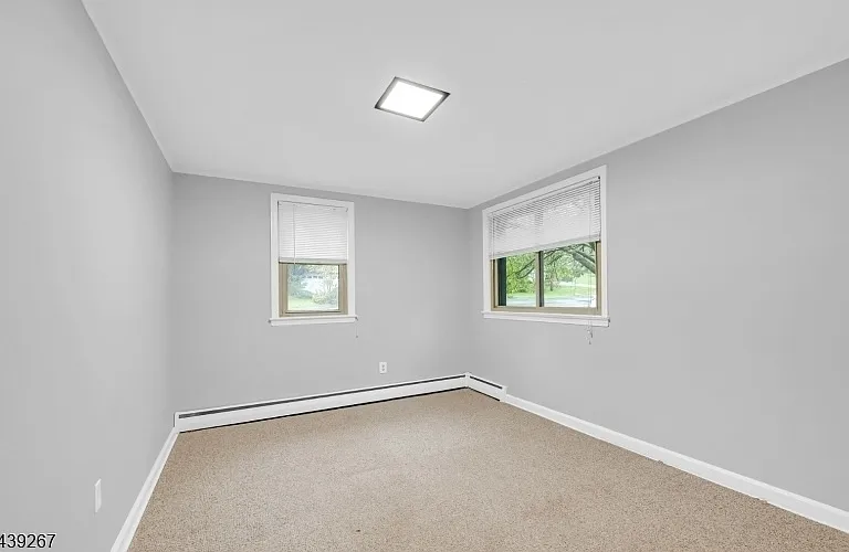 14 Sharon Ct — Photo 20