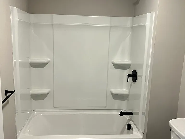 298 Main St #5 — Photo 6