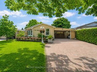 49 Tunmead Sq, Toronto, ON M1B 1X1