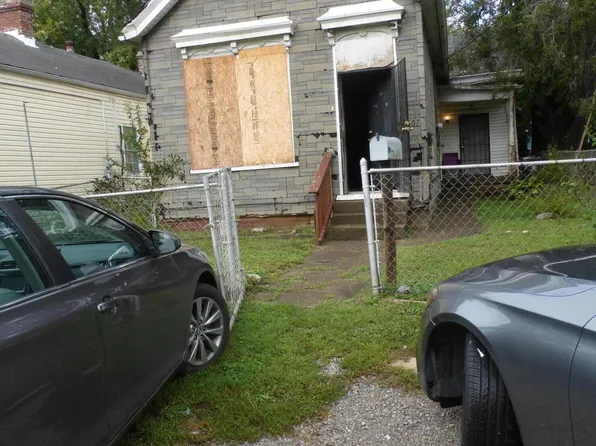 3007 Duncan St, Louisville, KY 40212