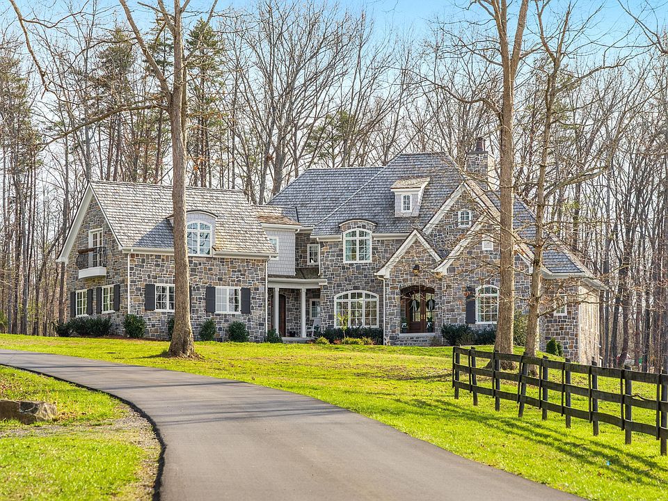1st image of 756 Long Branch Rd