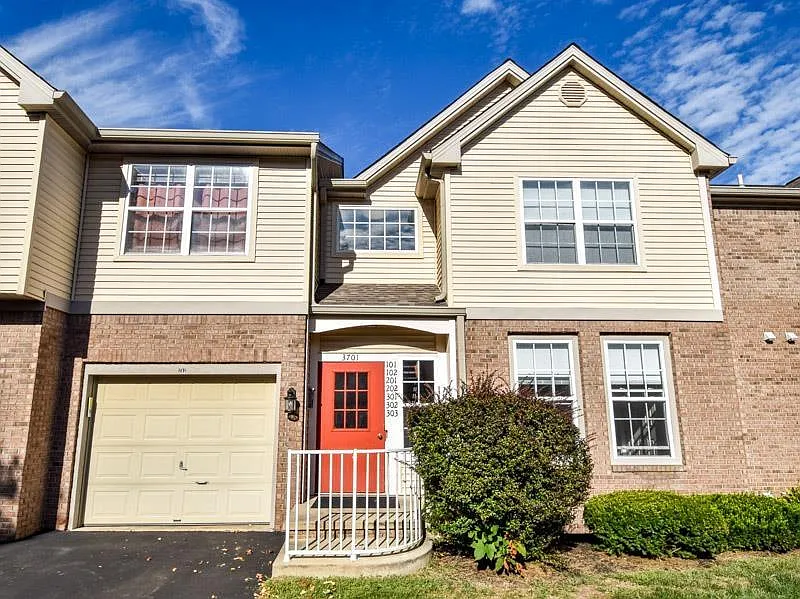 3701 E Barrington Dr #A202 photo 1