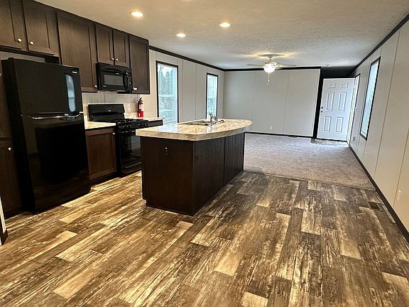 2nd image of 3611 Butternut Dr Lot 193