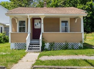 19 John Wilton St, Franklin Boro, NJ 07416