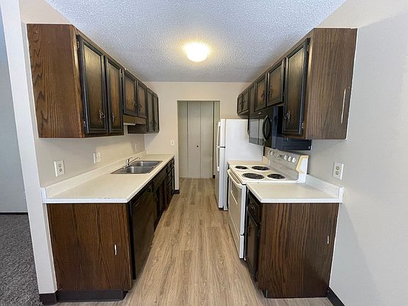 3rd image of 3114 3rd St N #205