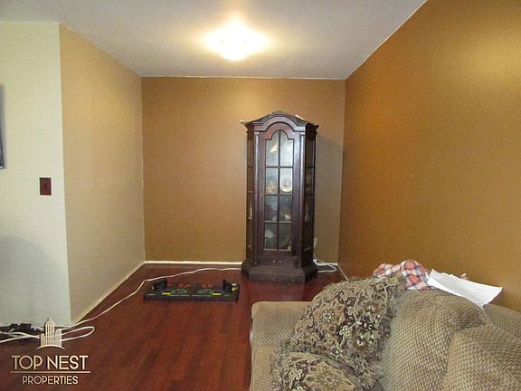 4th image of 54 Veronica Pl APT 1B