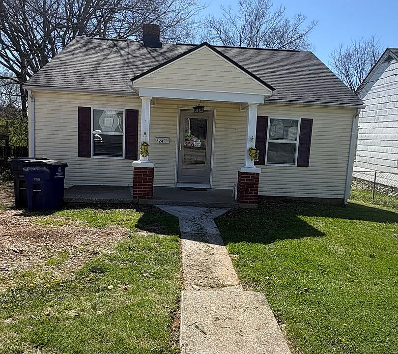 624 Addison Ave