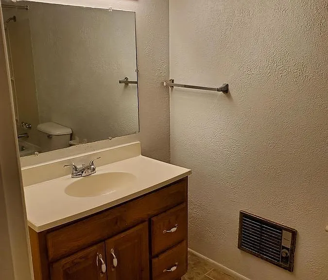 739 Washington St #214 — Photo 12