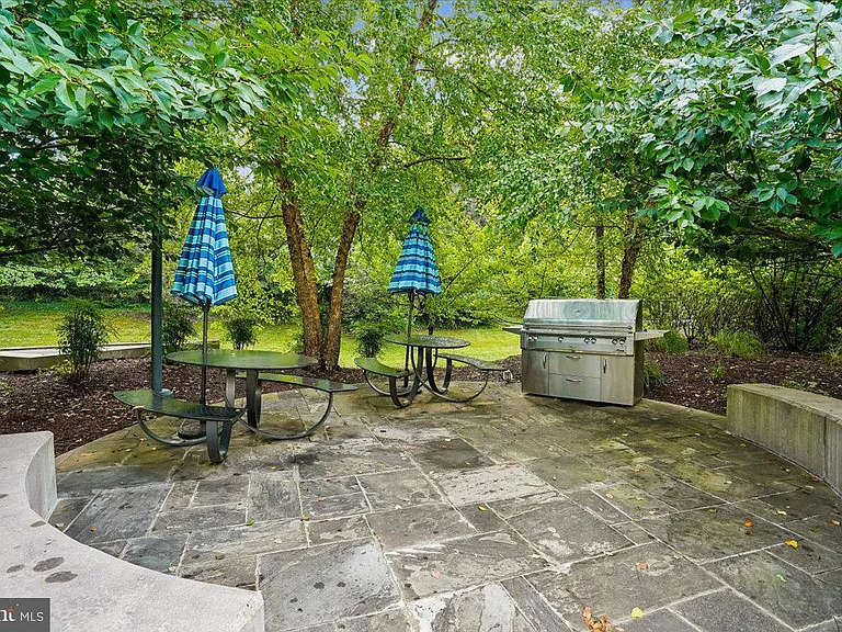 5101 River Rd #1702 — Photo 12