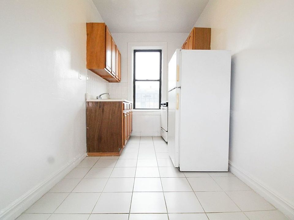 2nd image of 56-05 43rd Ave #1D