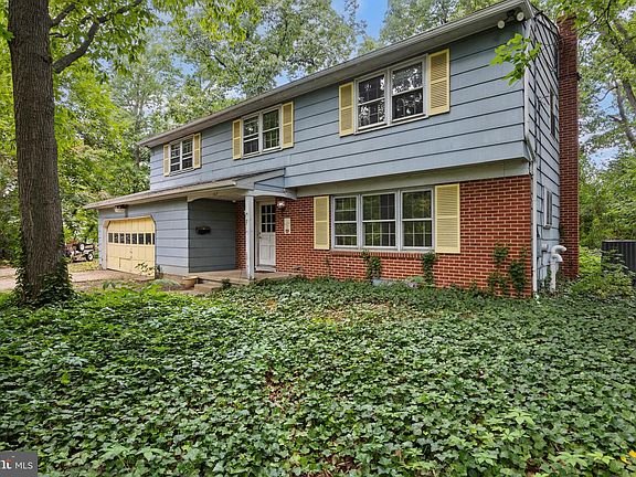 3rd image of 1414 Broadwood Ave