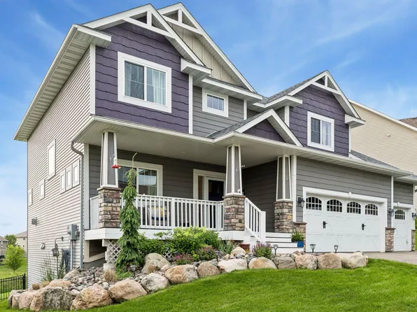 1173 Rosemary Ln, Chaska, MN 55318