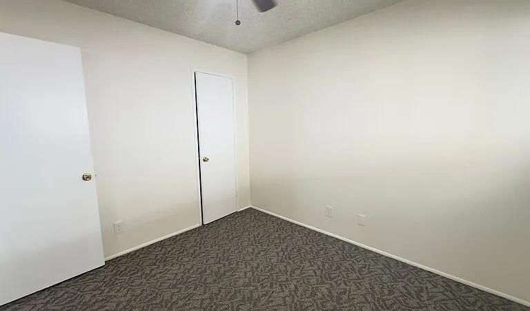 6019 S Bright Ave — Photo 11