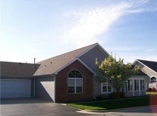 7710 Greenville Xing #7710, Waterville, OH 43566