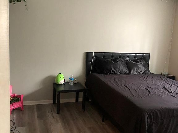 3rd image of 6722 Dale Ave #2