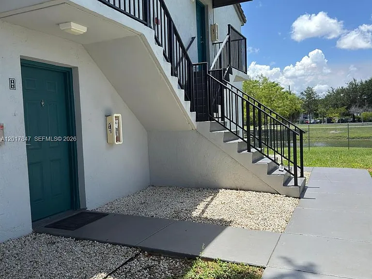 7235 NW 179th St #101 — Photo 30
